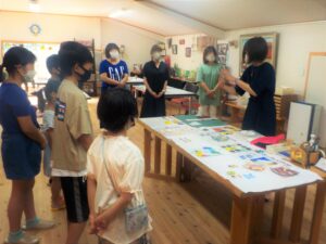 子ども会夏の行事　輸入ガラスお皿作り